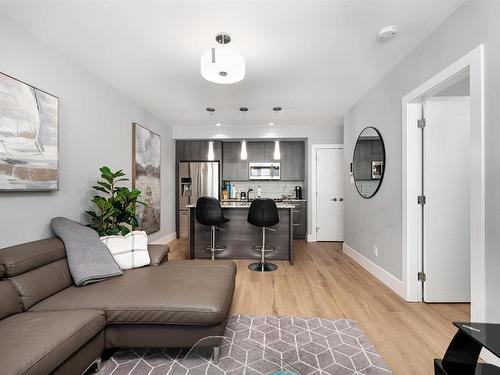 1404 11969 Jasper Avenue, Edmonton, AB - Indoor Photo Showing Living Room