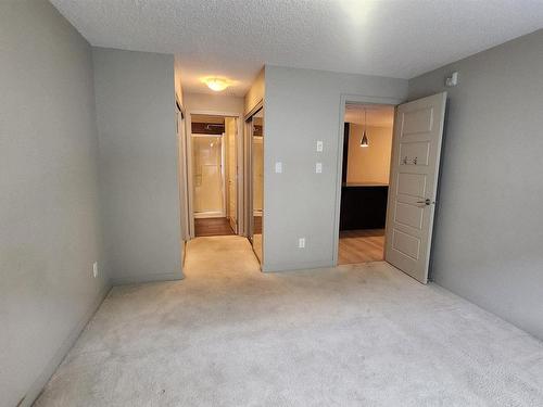 207 5510 Schonsee Drive, Edmonton, AB - Indoor Photo Showing Other Room