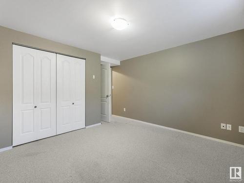 8608 7 Avenue, Edmonton, AB - Indoor Photo Showing Other Room