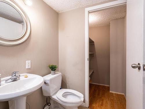 14167 26 Street, Edmonton, AB - Indoor Photo Showing Bathroom