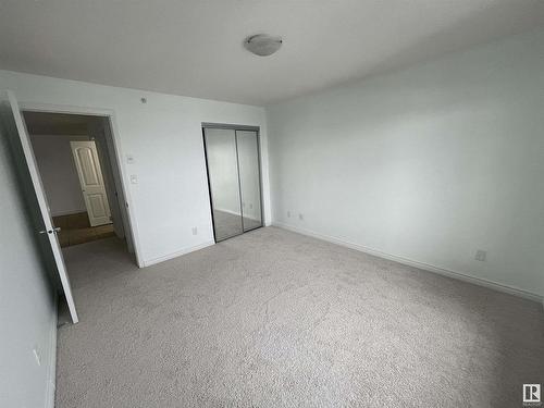 451 2096 Blackmud Creek Drive, Edmonton, AB - Indoor Photo Showing Other Room