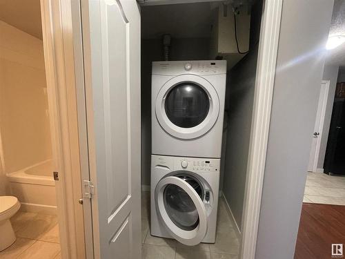 Edmonton, AB - Indoor Photo Showing Laundry Room