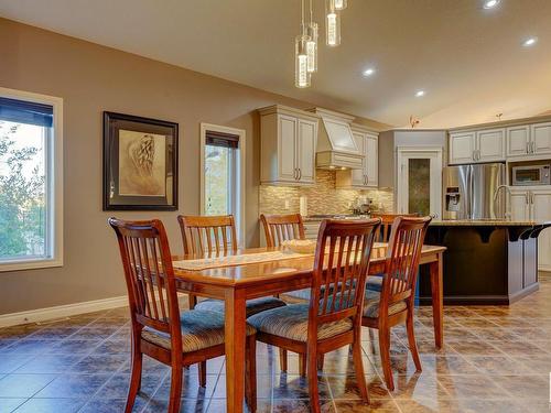 20204 130 Avenue, Edmonton, AB - Indoor Photo Showing Dining Room