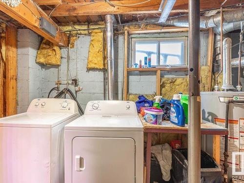 4708 49 St, Calmar, AB - Indoor Photo Showing Laundry Room