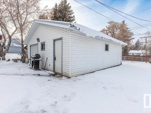 4708 49 St, Calmar, AB - Outdoor With Exterior