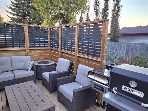 37 Alpine Boulevard, St. Albert, AB - Outdoor With Deck Patio Veranda