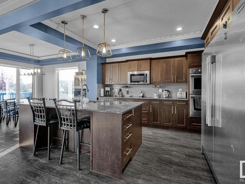 1451 29 St, Edmonton, AB - Indoor Photo Showing Kitchen With Upgraded Kitchen