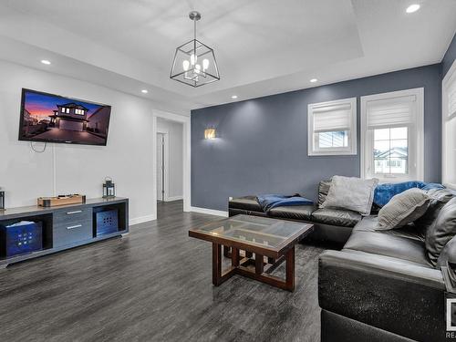 1451 29 St, Edmonton, AB - Indoor Photo Showing Living Room