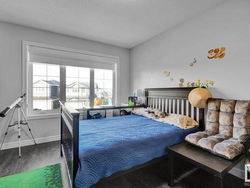 1451 29 St, Edmonton, AB - Indoor Photo Showing Bedroom