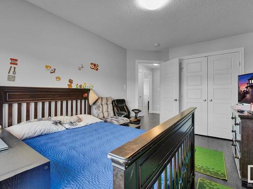 1451 29 St, Edmonton, AB - Indoor Photo Showing Bedroom