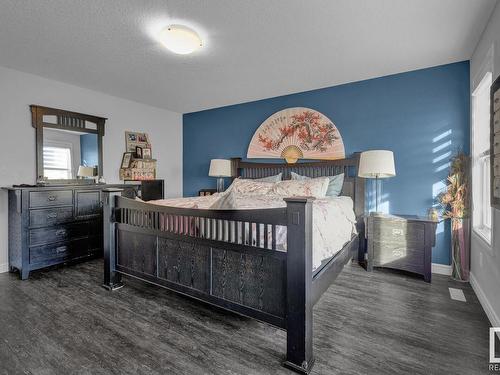 1451 29 St, Edmonton, AB - Indoor Photo Showing Bedroom