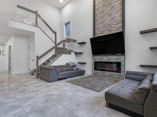 2104 18 Avenue, Edmonton, AB - Indoor With Fireplace