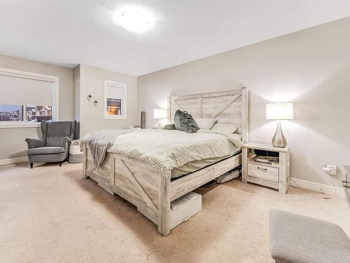 16725 18 Avenue, Edmonton, AB - Indoor Photo Showing Bedroom