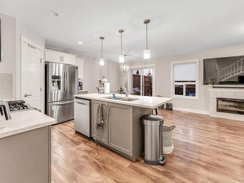 16725 18 Avenue, Edmonton, AB - Indoor Photo Showing Kitchen With Stainless Steel Kitchen With Upgraded Kitchen