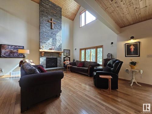 9213 Hwy 621, Rural Brazeau County, AB - Indoor Photo Showing Living Room With Fireplace