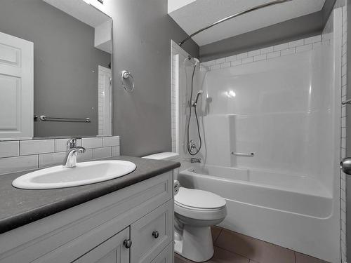 10611 130 Street, Edmonton, AB - Indoor Photo Showing Bathroom