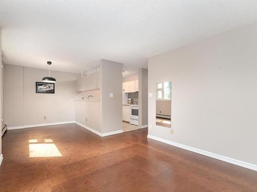 203 10545 Saskatchewan Drive, Edmonton, AB - Indoor Photo Showing Other Room