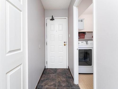 203 10545 Saskatchewan Drive, Edmonton, AB - Indoor Photo Showing Other Room