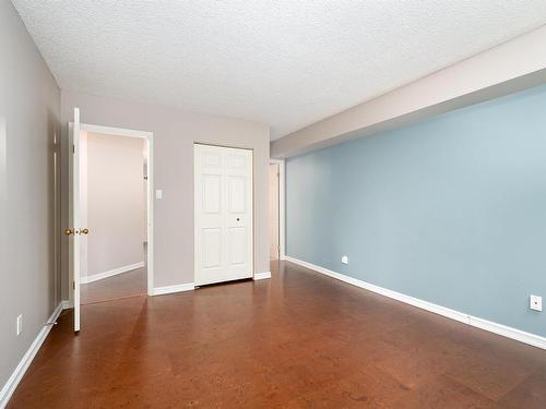 203 10545 Saskatchewan Drive, Edmonton, AB - Indoor Photo Showing Other Room