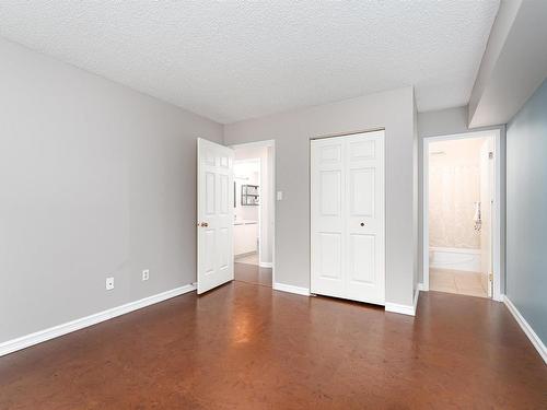 203 10545 Saskatchewan Drive, Edmonton, AB - Indoor Photo Showing Other Room