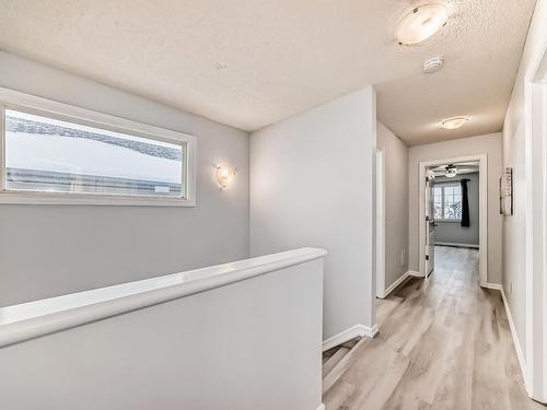 Edmonton, AB - Indoor Photo Showing Other Room