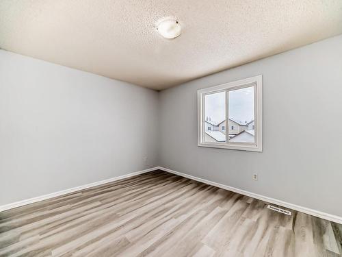 Edmonton, AB - Indoor Photo Showing Other Room