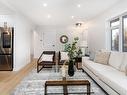 10566 42 Street, Edmonton, AB  - Indoor Photo Showing Living Room 