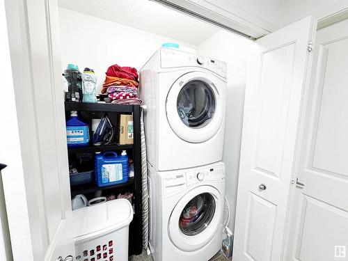 2130 52A Street, Edmonton, AB - Indoor Photo Showing Laundry Room