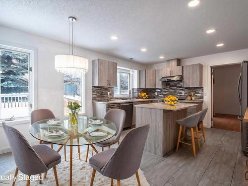 232 Ockenden Place, Edmonton, AB - Indoor Photo Showing Dining Room