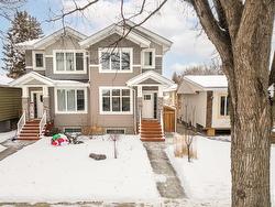 9741 70 Avenue  Edmonton, AB T6E 0V4