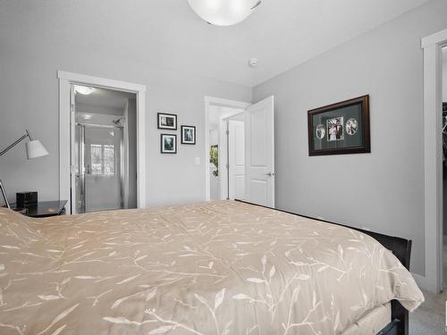 9741 70 Avenue, Edmonton, AB - Indoor Photo Showing Bedroom