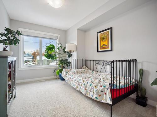 9741 70 Avenue, Edmonton, AB - Indoor Photo Showing Bedroom