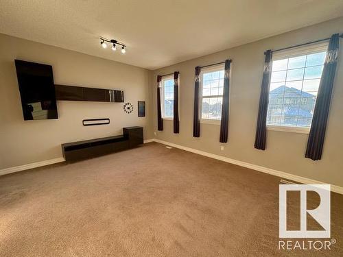 1518 36B Avenue, Edmonton, AB - Indoor Photo Showing Other Room