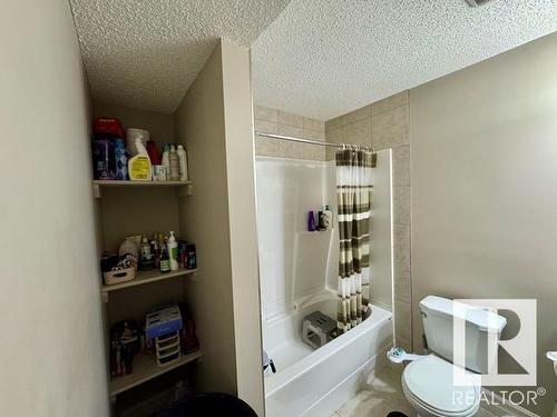 1518 36B Avenue, Edmonton, AB - Indoor Photo Showing Bathroom