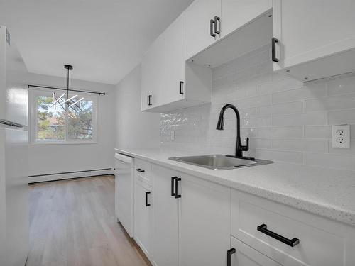 222 5730 Riverbend Road, Edmonton, AB - Indoor Photo Showing Kitchen