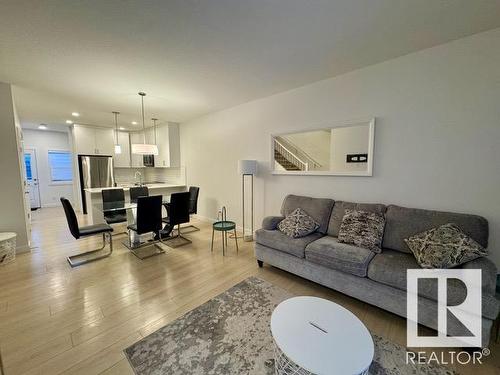 3843 Chrustawka Place, Edmonton, AB - Indoor Photo Showing Living Room