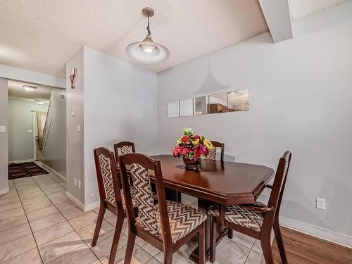 13852 37 Street, Edmonton, AB - Indoor Photo Showing Dining Room