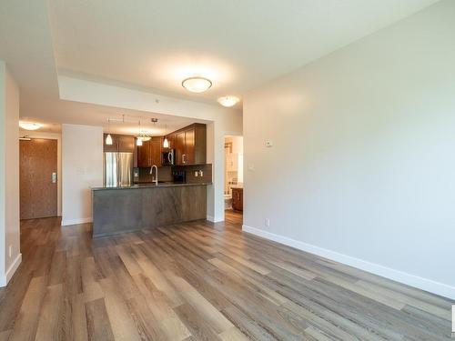 305 10055 118 Street, Edmonton, AB - Indoor Photo Showing Kitchen