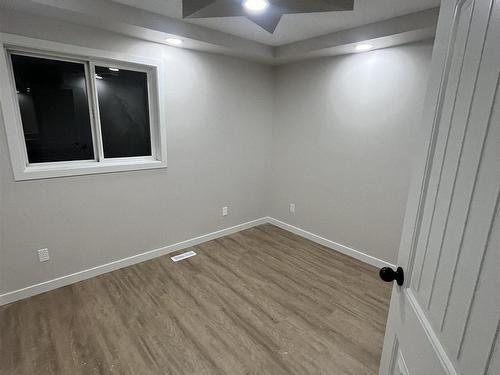 9837 179 Avenue, Edmonton, AB - Indoor Photo Showing Other Room