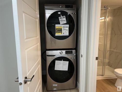 Bsmt 16213 31 Avenue, Edmonton, AB - Indoor Photo Showing Laundry Room