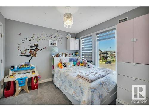 3971 5 Avenue, Edmonton, AB - Indoor Photo Showing Bedroom