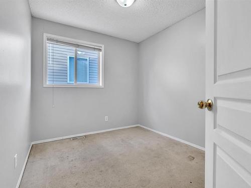 8307 170 Avenue, Edmonton, AB - Indoor Photo Showing Other Room