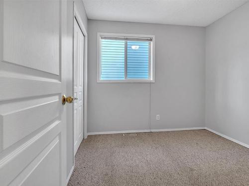 8307 170 Avenue, Edmonton, AB - Indoor Photo Showing Other Room