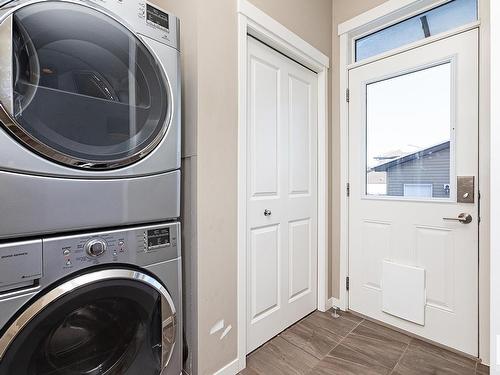 17715 59 Street, Edmonton, AB - Indoor Photo Showing Laundry Room