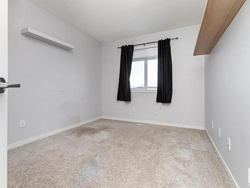 17715 59 Street, Edmonton, AB - Indoor Photo Showing Other Room