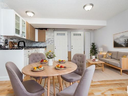 17715 59 Street, Edmonton, AB - Indoor Photo Showing Dining Room