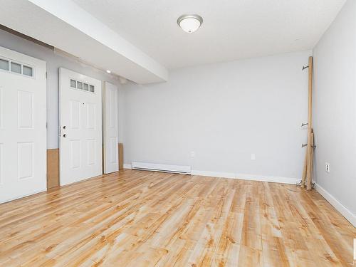 17715 59 Street, Edmonton, AB - Indoor Photo Showing Other Room