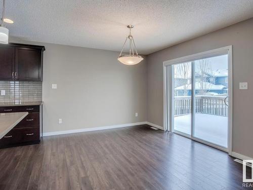 3520 Claxton Crescent, Edmonton, AB - Indoor