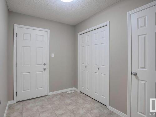 3520 Claxton Crescent, Edmonton, AB - Indoor Photo Showing Other Room