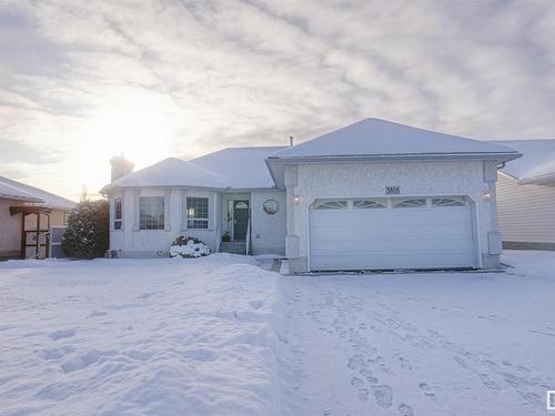 5803 50 Ave, Barrhead, AB - Outdoor